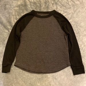 Old navy long sleeve shirt